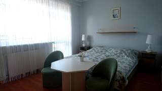 Отели типа «постель и завтрак» Willa Sarenka Мендзыздрое Двухместный номер с 1 кроватью и балконом-2